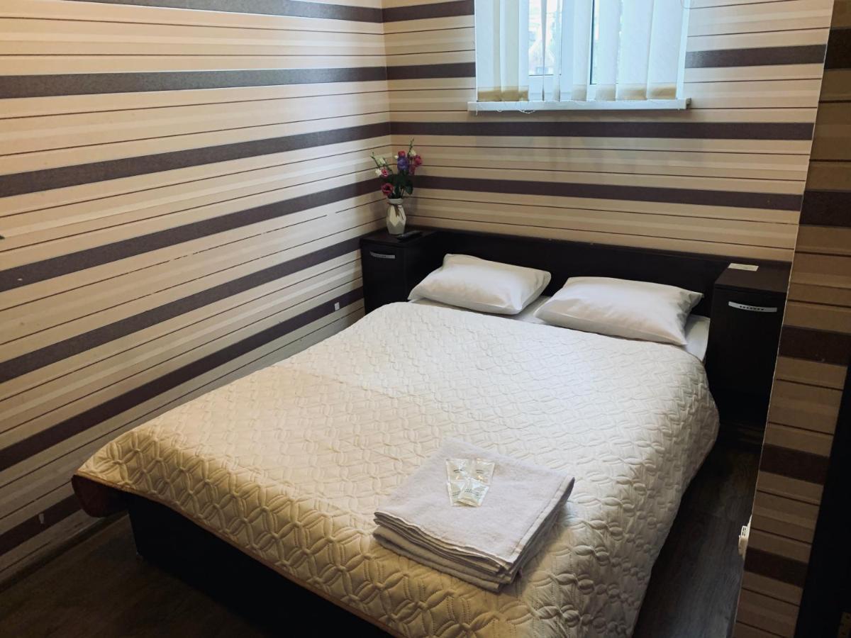 Uno Apart Hotel Kijów Zewnętrze zdjęcie